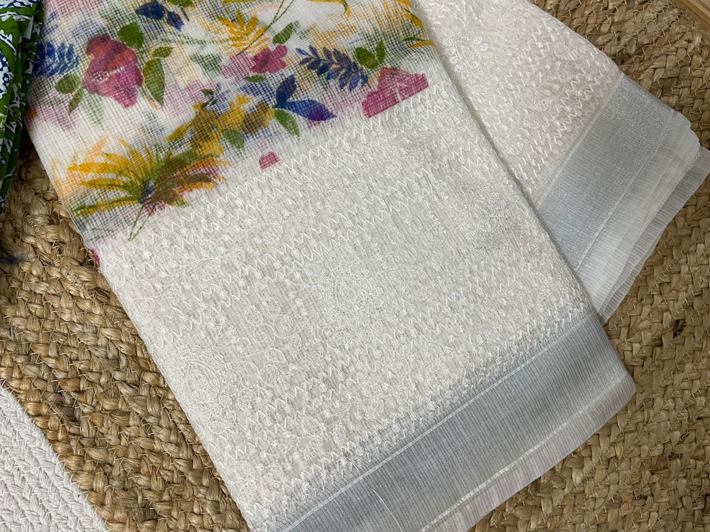 White Floral Elegance