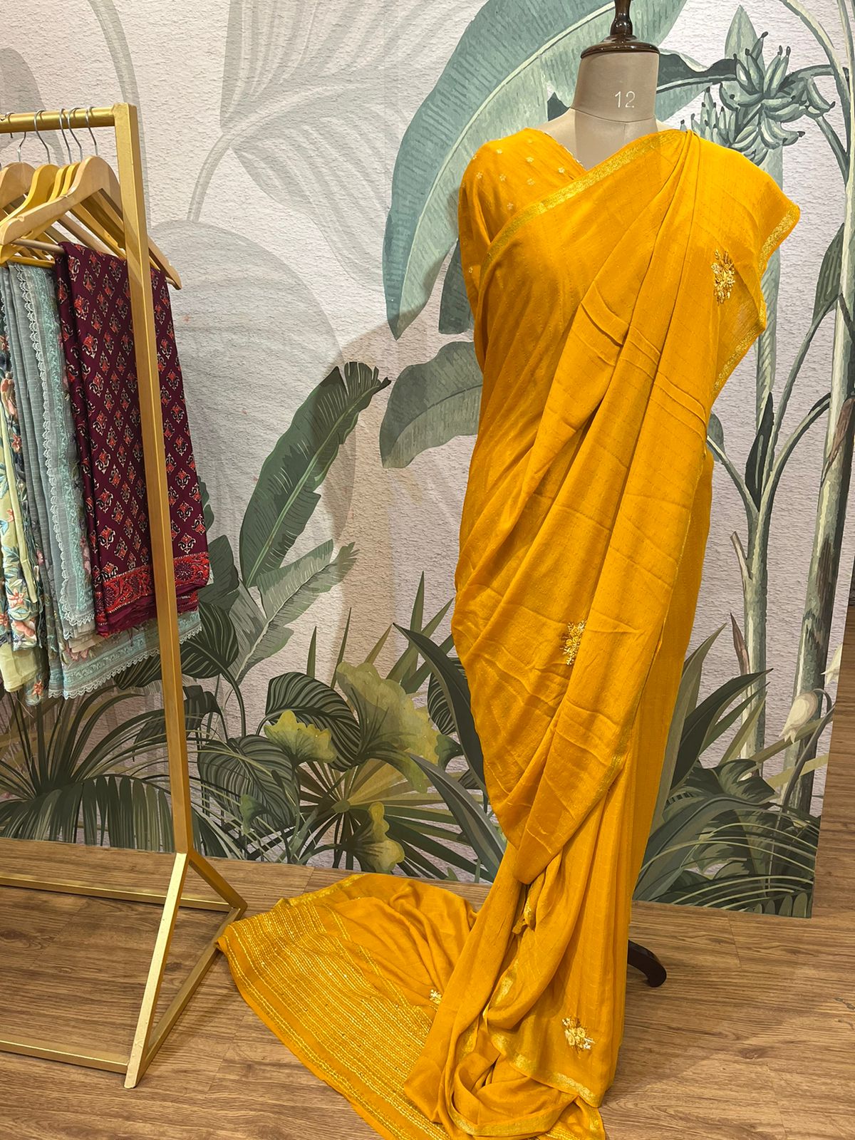 Turmeric Check Elegance