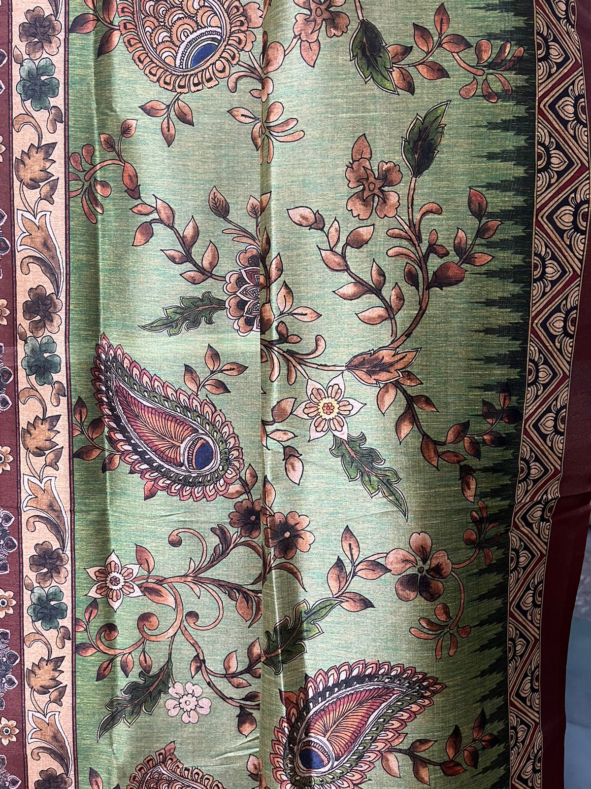 Green Tussar Verdant