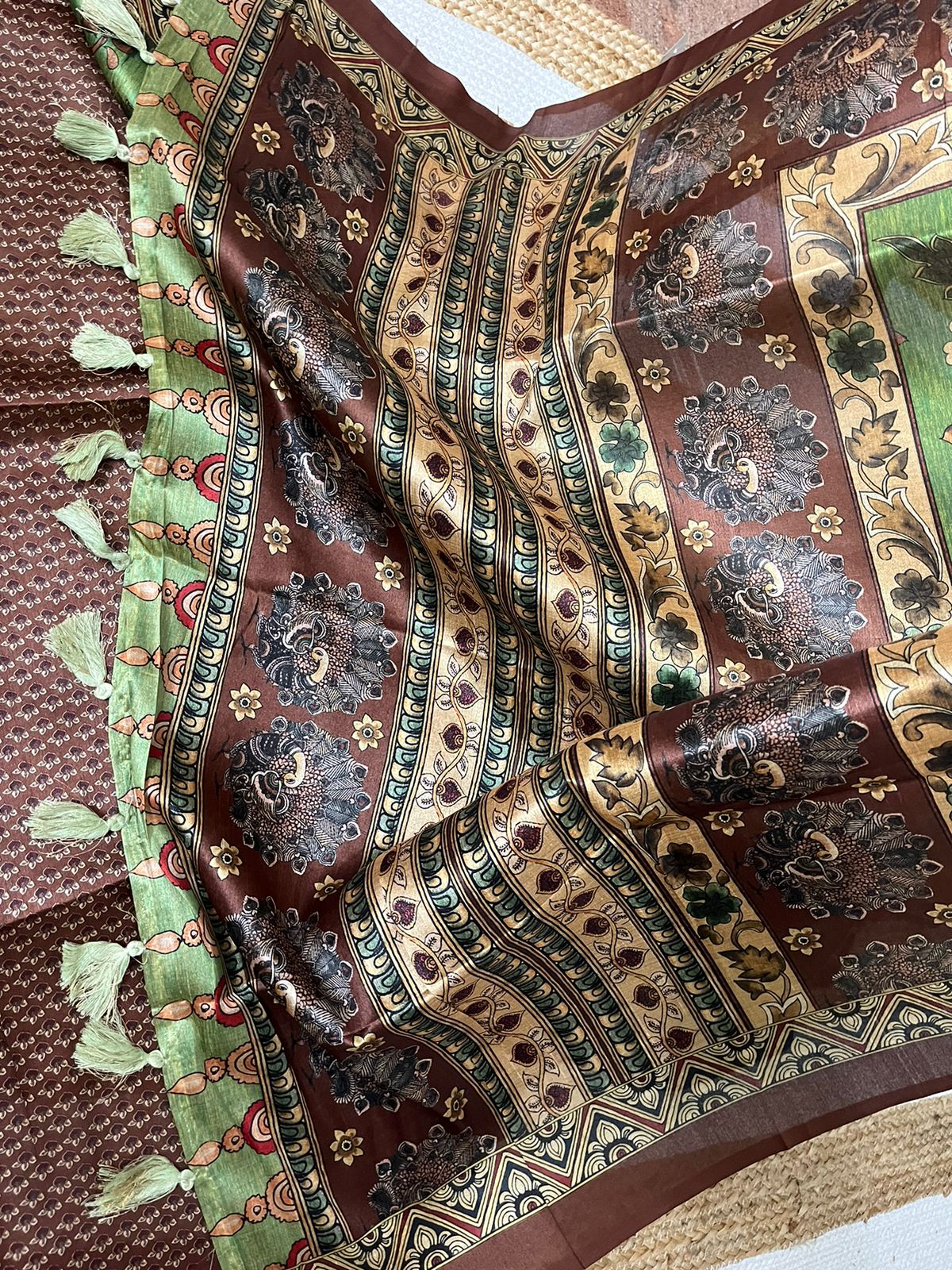 Green Tussar Verdant