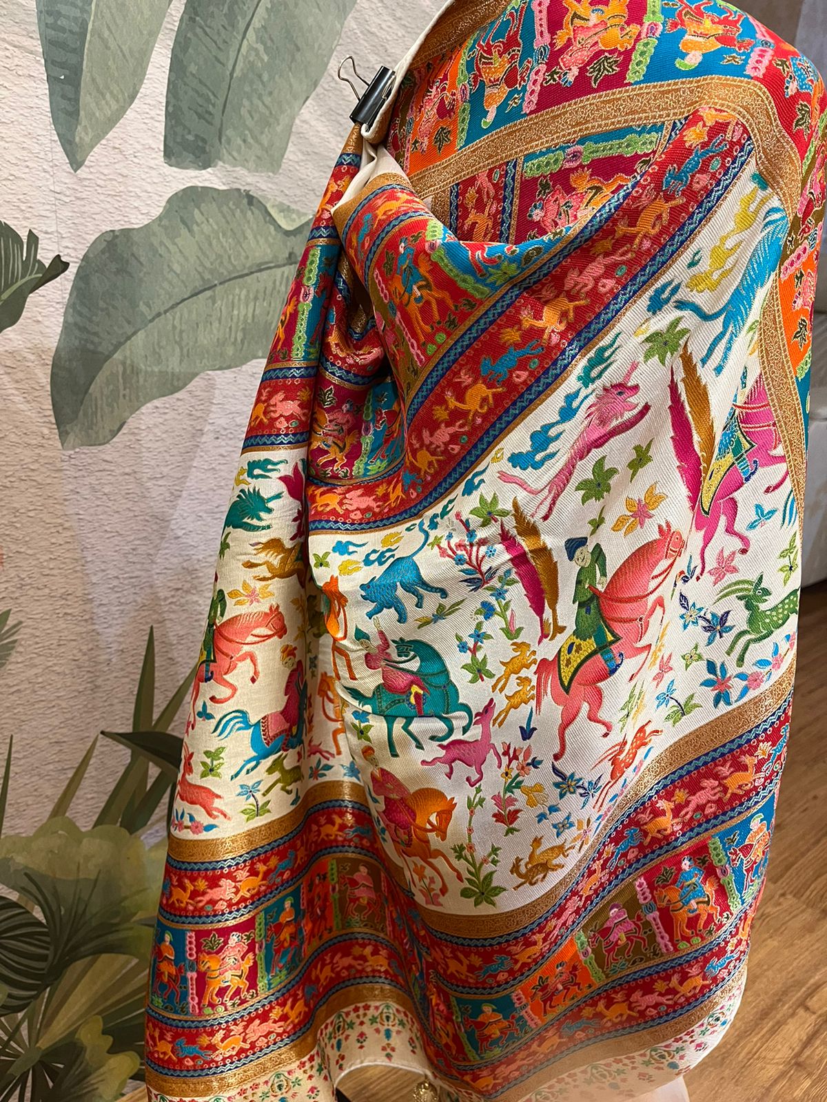 Meenakari Horse Delight