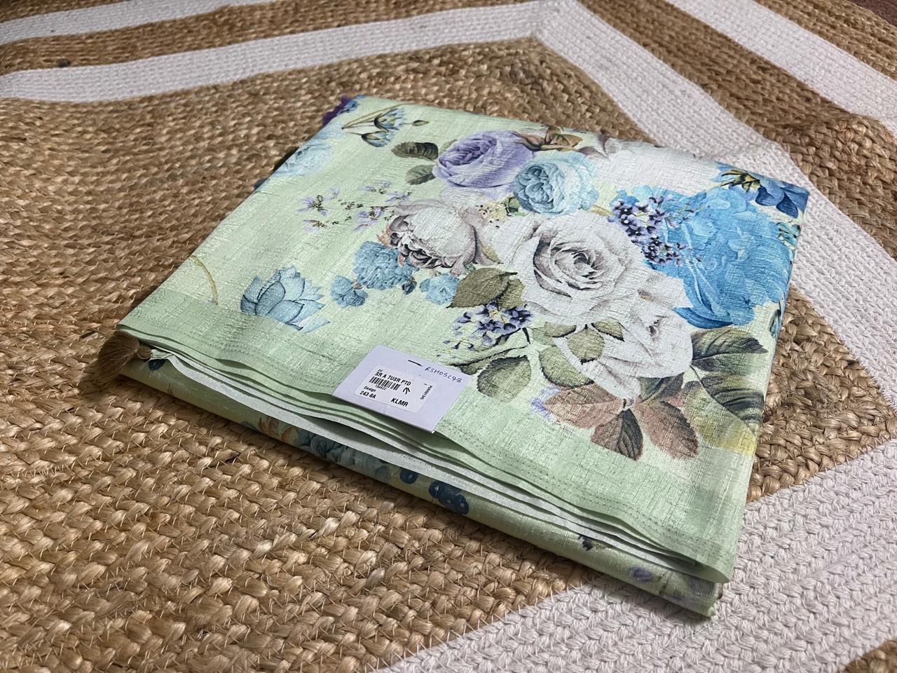 Rosy Charm in Green