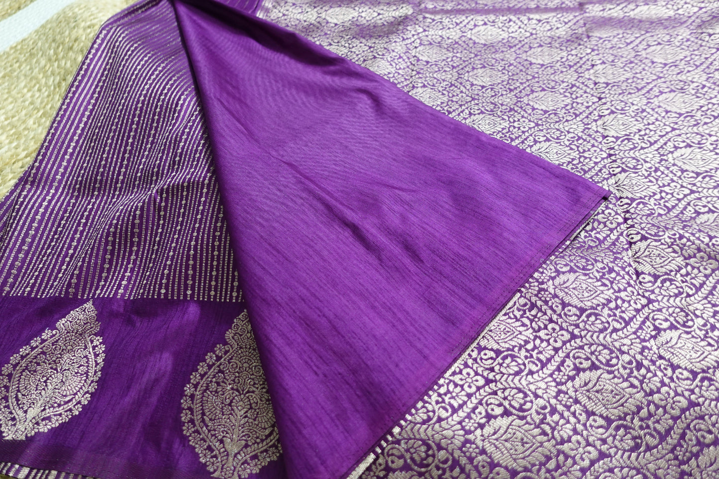 Purple Elegance Woven in Tradition - MC1225S32