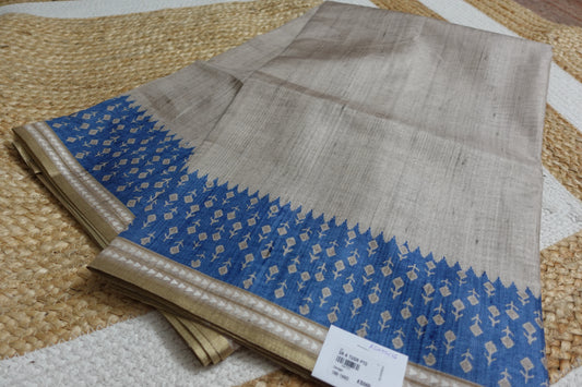 Beige Indigo Elegance