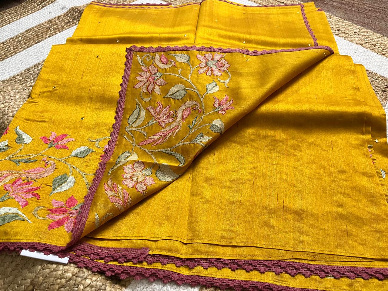 Radiance Redefined – Embrace Elegance in Yellow