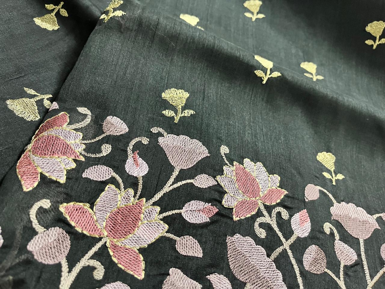 Black Beauty with Lotus Elegance